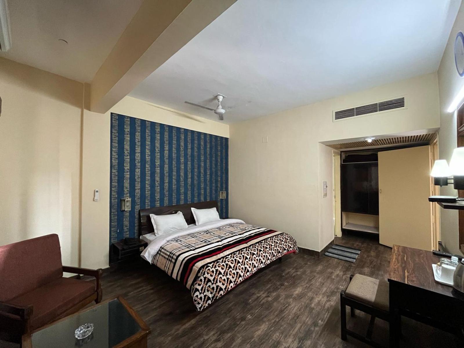 Gautam Hotel Váránaszi Kültér fotó