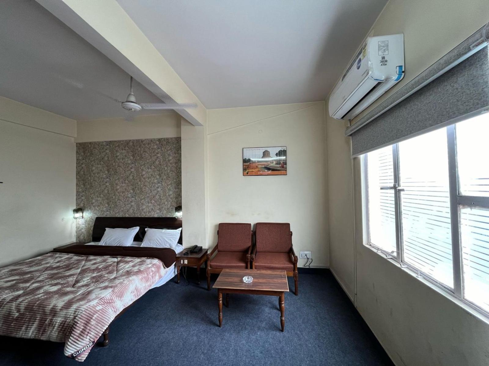 Gautam Hotel Váránaszi Kültér fotó