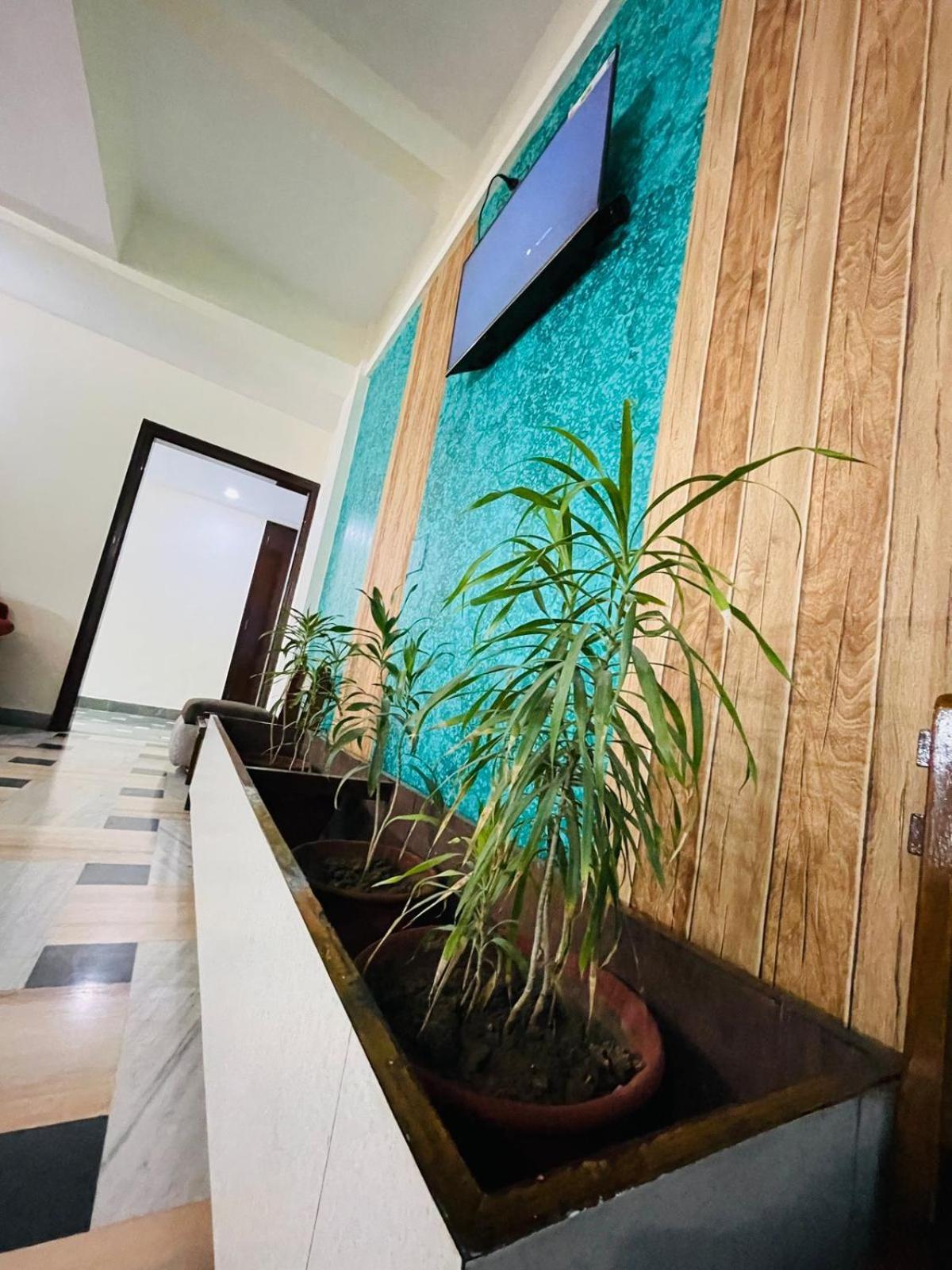 Gautam Hotel Váránaszi Kültér fotó