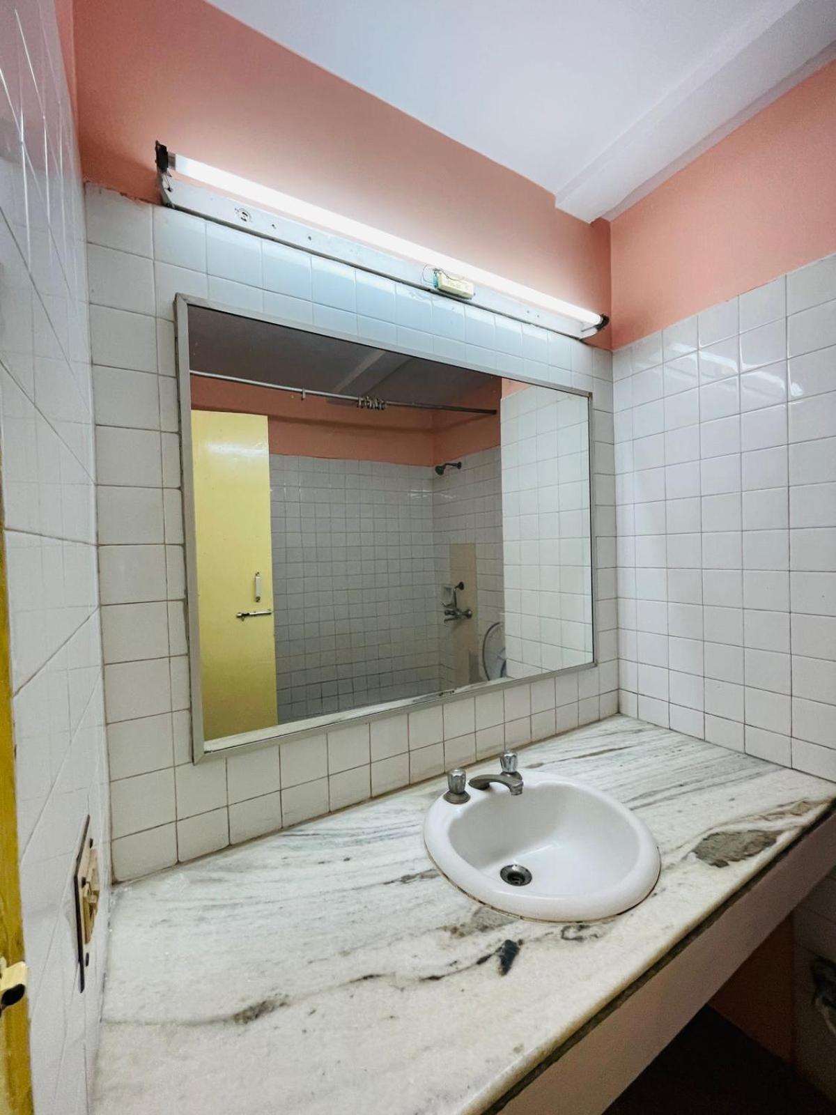 Gautam Hotel Váránaszi Kültér fotó