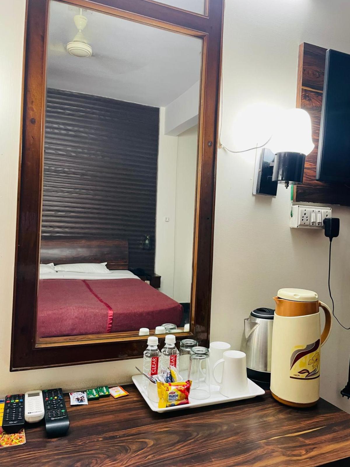 Gautam Hotel Váránaszi Kültér fotó
