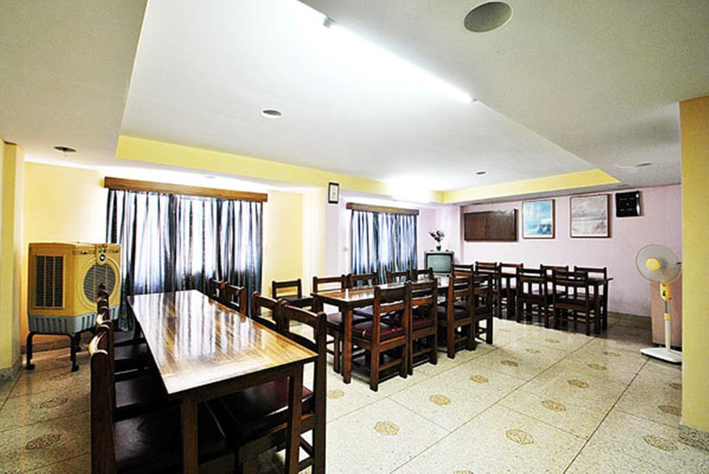 Gautam Hotel Váránaszi Kültér fotó